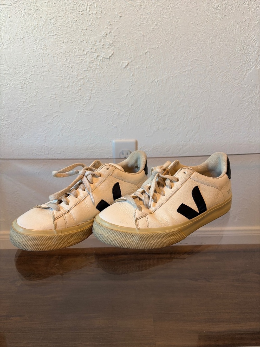 Veja tennis shoes